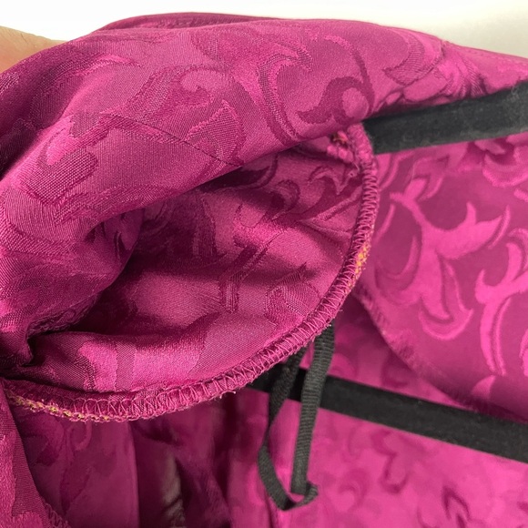 In The Mood Fuchsia Floral Beaded Special Occasion Blazer 10 Women’s GUC - Picture 4 of 11